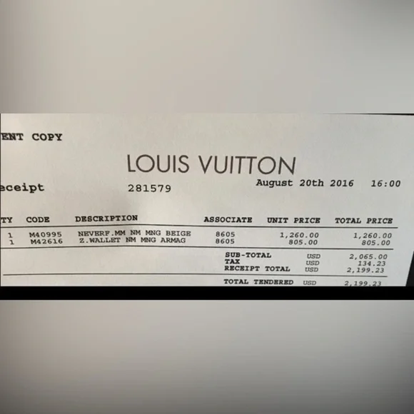 New LV Pochette - Picture 5 of 5